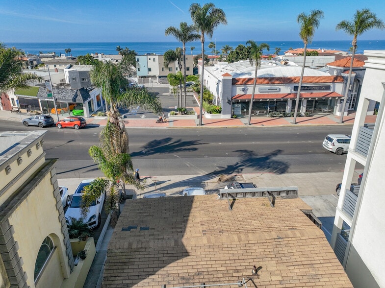 7421-7425 La Jolla Blvd, Ln, La Jolla, CA for sale - Building Photo - Image 3 of 12