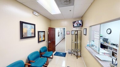 8809 Commodity Cir, Orlando, FL for lease Building Photo- Image 2 of 10