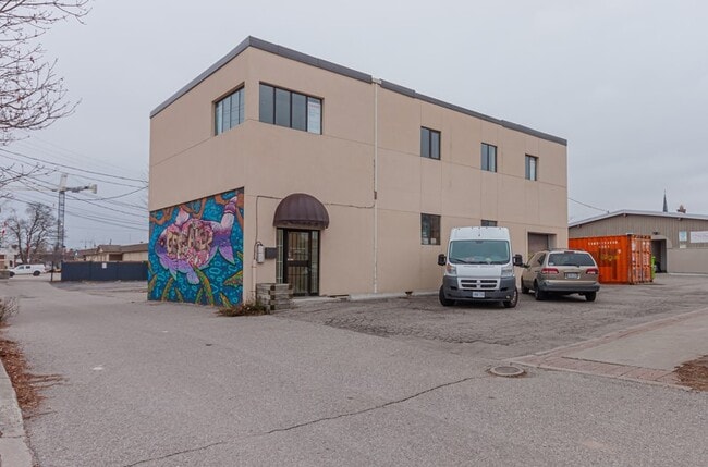 More details for 151 Brock St N, Whitby, ON - Industrial for Lease
