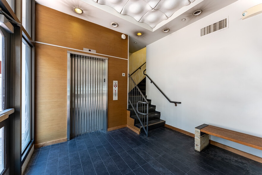 415 Broadway, San Diego, CA for lease - Interior Photo - Image 2 of 10