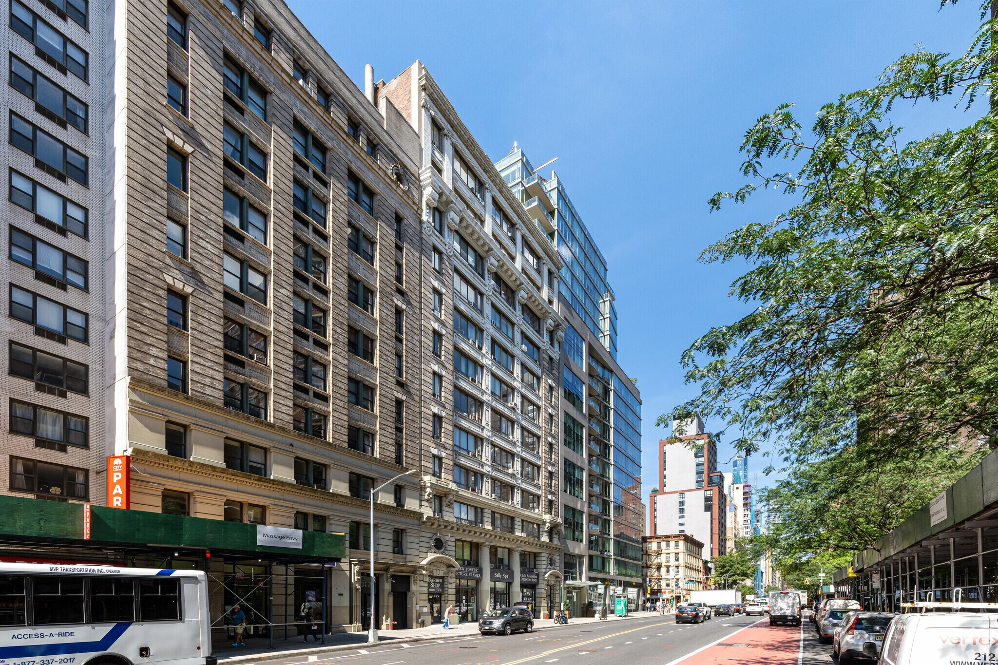 310-312 E 23rd St, New York, NY for lease Primary Photo- Image 1 of 4