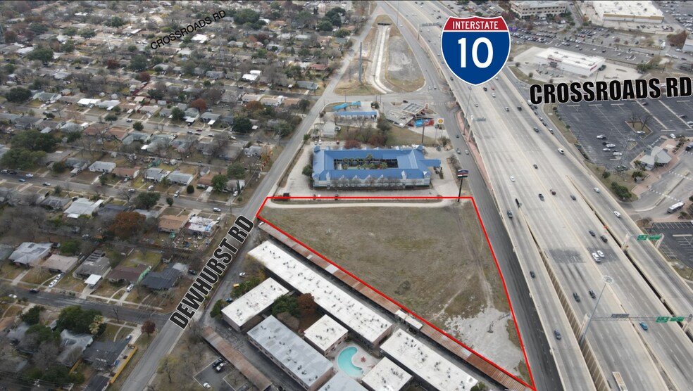 2.6 acres on IH-10 w, San Antonio, TX à vendre - Aérien - Image 2 de 3