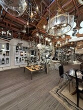 323 S La Brea Ave, Los Angeles, CA for lease Interior Photo- Image 2 of 2