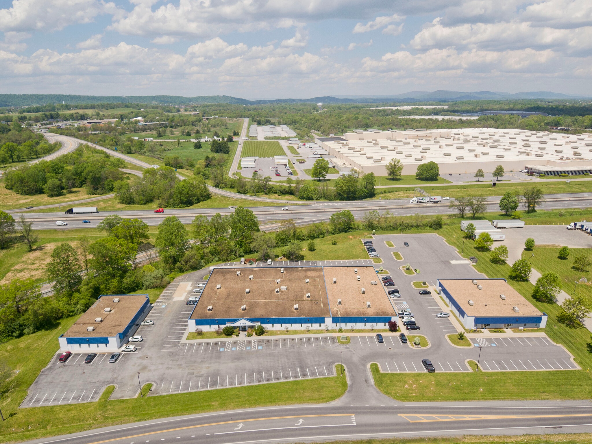 397-489 Mid Atlantic Pky, Martinsburg, WV for lease Primary Photo- Image 1 of 7