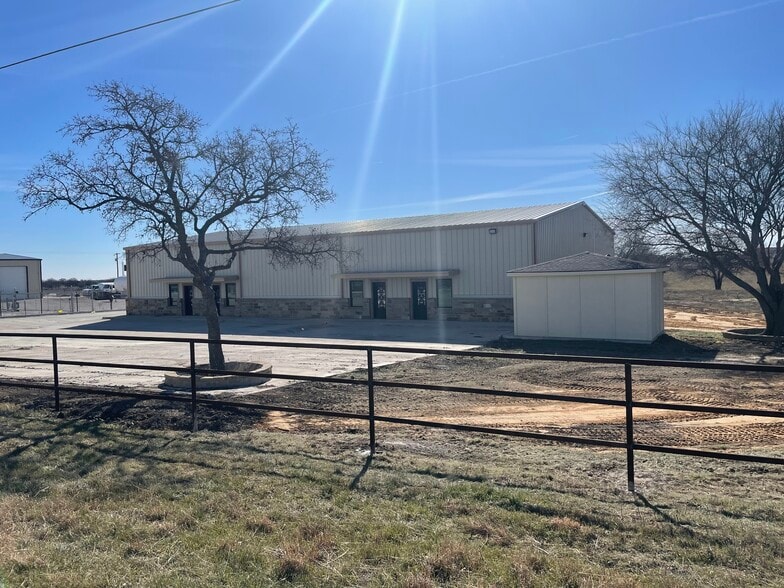 1766 E Highway 380, Decatur, TX à vendre - Photo principale - Image 1 de 34