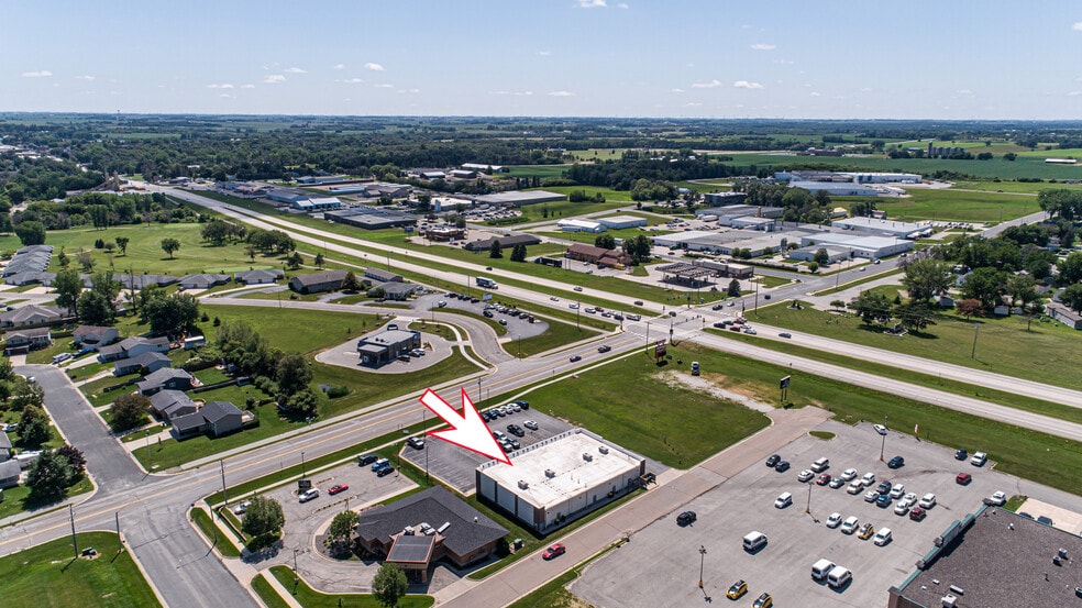 91-99 20th St NE, Stewartville, MN à louer - Photo du bâtiment - Image 2 de 3