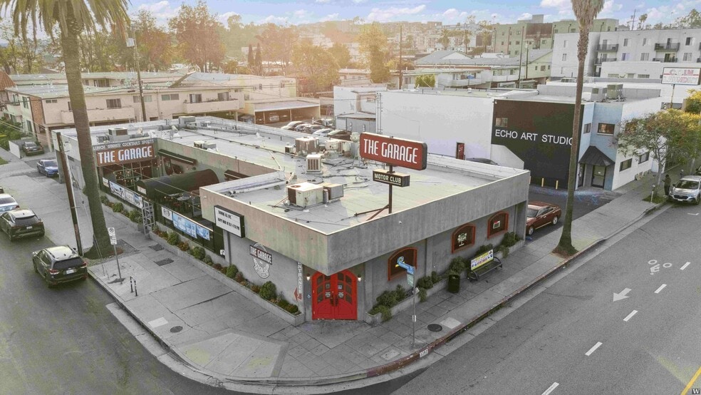 3387 Motor Ave, Los Angeles, CA for lease - Building Photo - Image 2 of 11