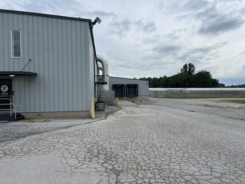 4307 US Route 40 E, Lewisburg, OH à vendre - Photo du b timent - Image 2 de 39