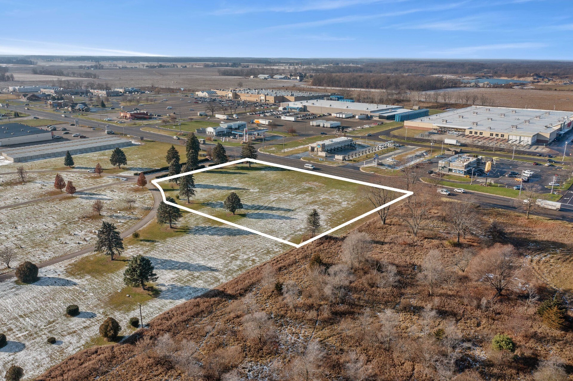 2811 S State Rd, Ionia, MI for sale Primary Photo- Image 1 of 1