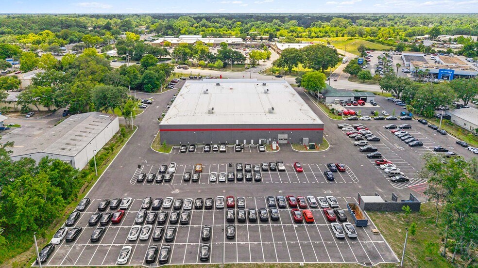 2501 N Main St, Gainesville, FL à vendre - Photo du bâtiment - Image 3 de 3