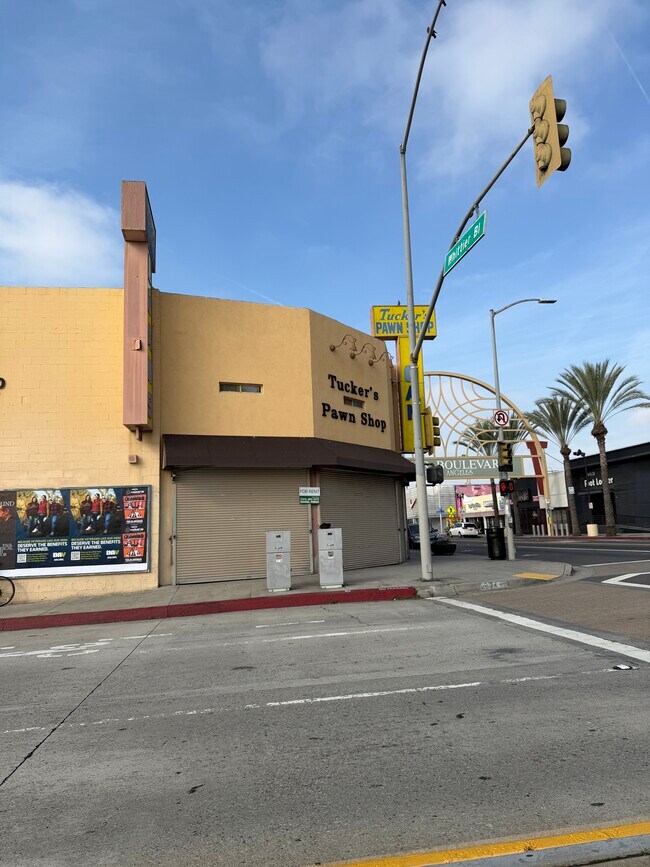 More details for 4630 Whittier Blvd, Los Angeles, CA - Retail for Sale