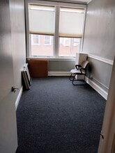 700-716 Church St, Evanston, IL for lease Interior Photo- Image 2 of 3