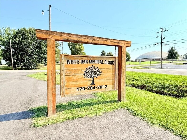 11442 SR 27, Hector, AR à vendre - Photo du bâtiment - Image 2 de 34