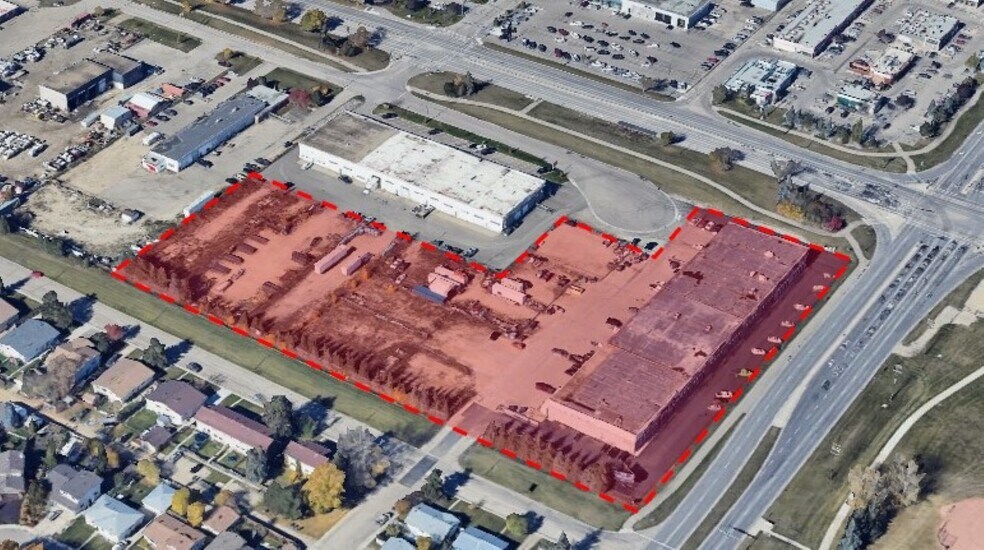 6660 Taylor Dr, Red Deer, AB à louer - Photo du bâtiment - Image 3 de 5
