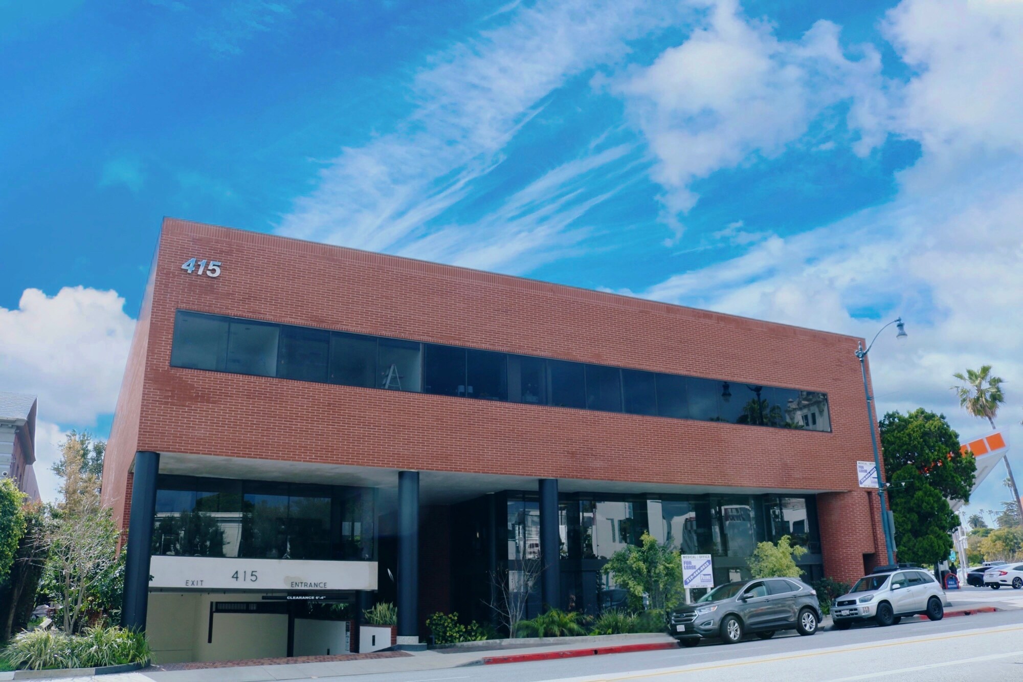 415 N Crescent Dr, Beverly Hills, CA à louer Photo du bâtiment- Image 1 de 7