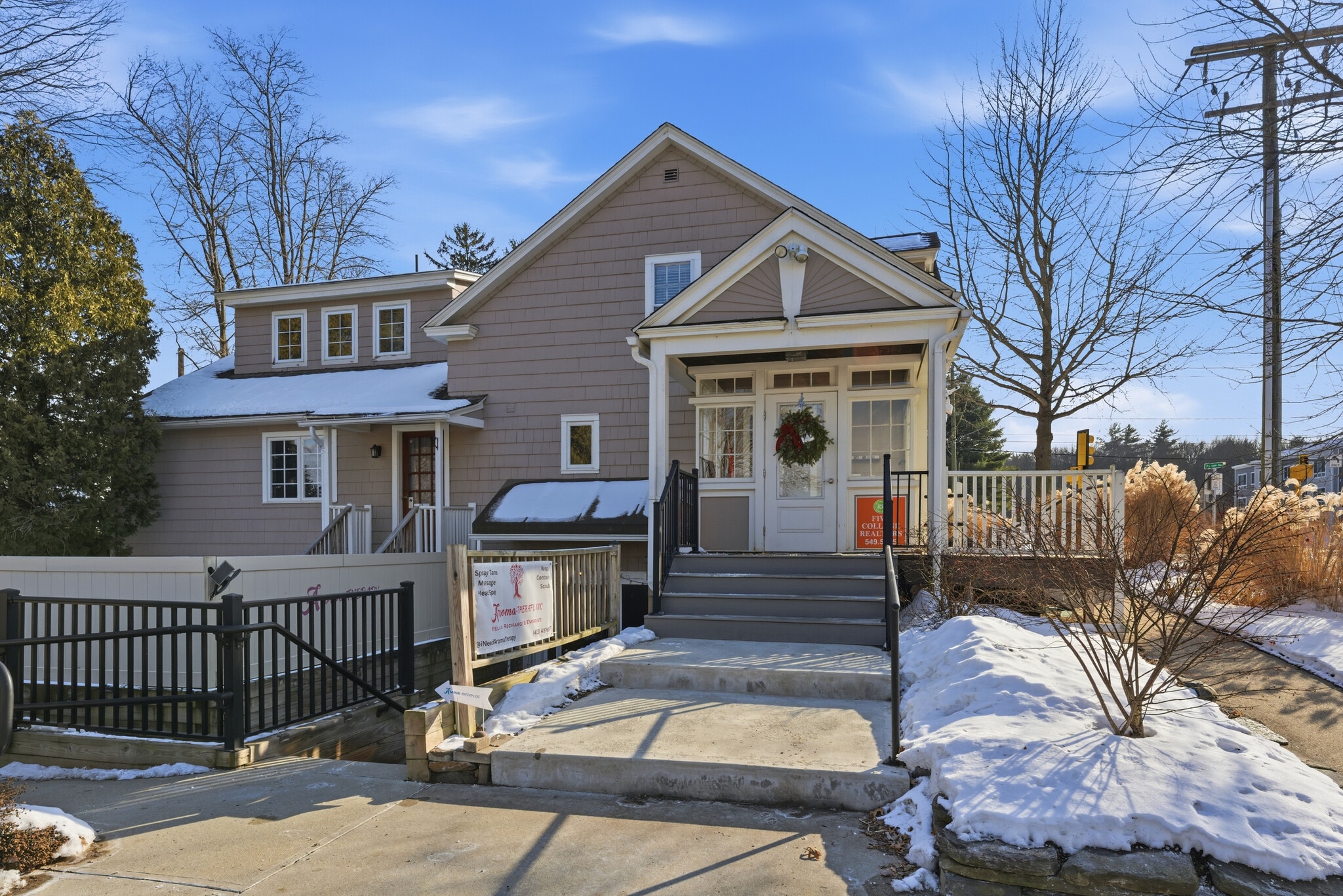 190 University Dr, Amherst, MA for sale Primary Photo- Image 1 of 20