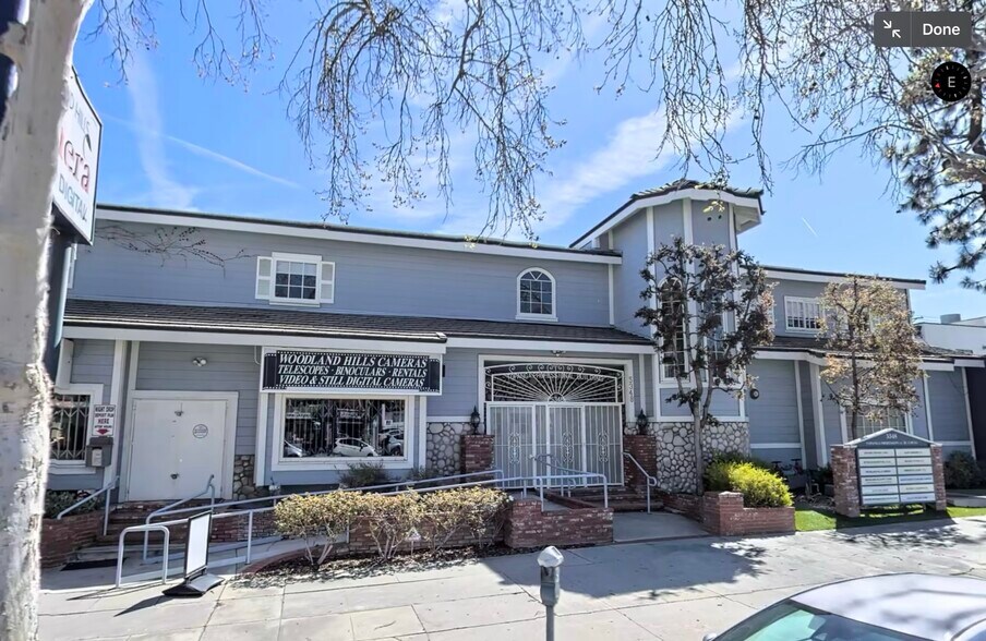 5348 Topanga Canyon Blvd, Woodland Hills, CA à louer - Photo du bâtiment - Image 2 de 7