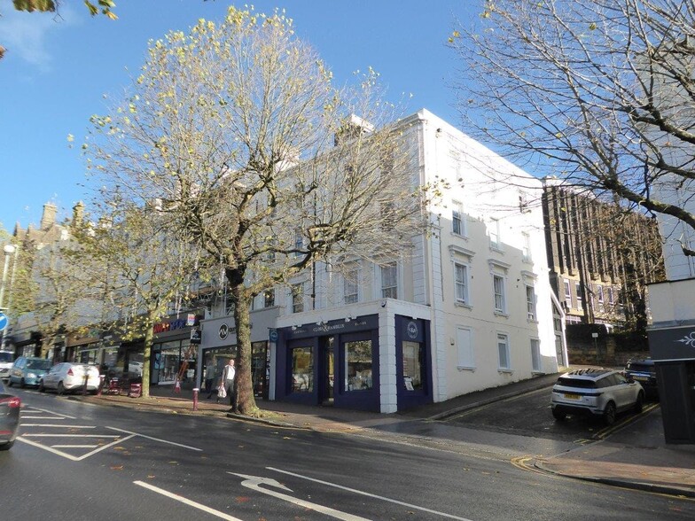 64 Mount Pleasant Rd, Tunbridge Wells for sale - Building Photo - Image 1 of 4