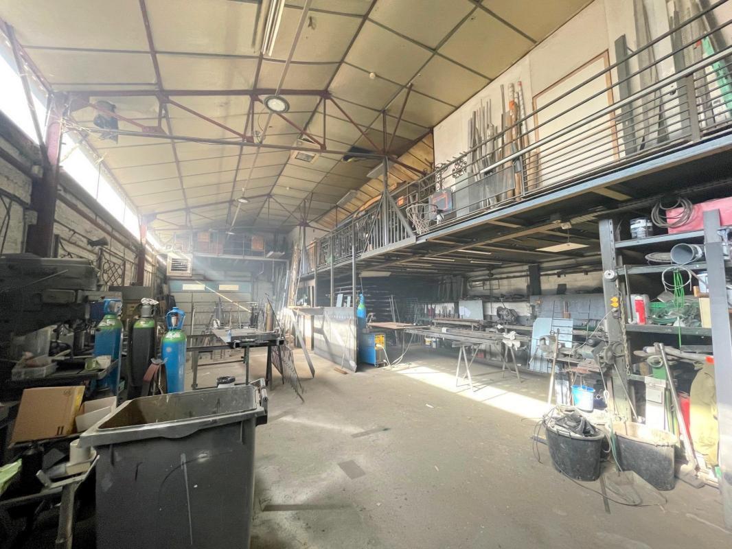 Industrial in Mareil-Marly for sale Interior Photo- Image 1 of 8