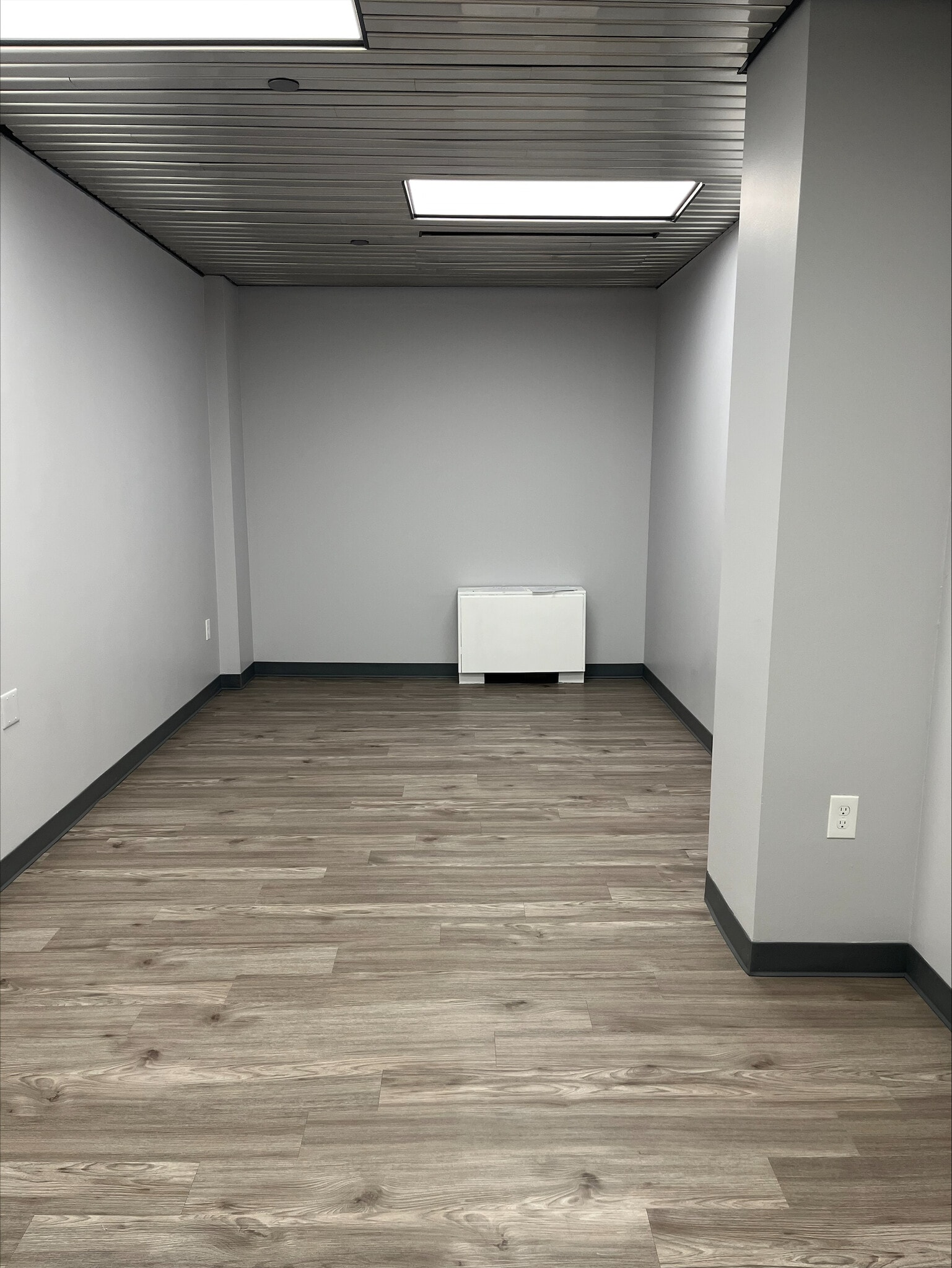 351-355 5th Ave, Pittsburgh, PA for lease Building Photo- Image 1 of 8