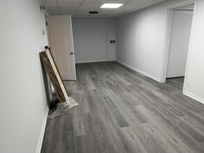 501 S Lincoln Ave, Clearwater, FL for lease Interior Photo- Image 1 of 7