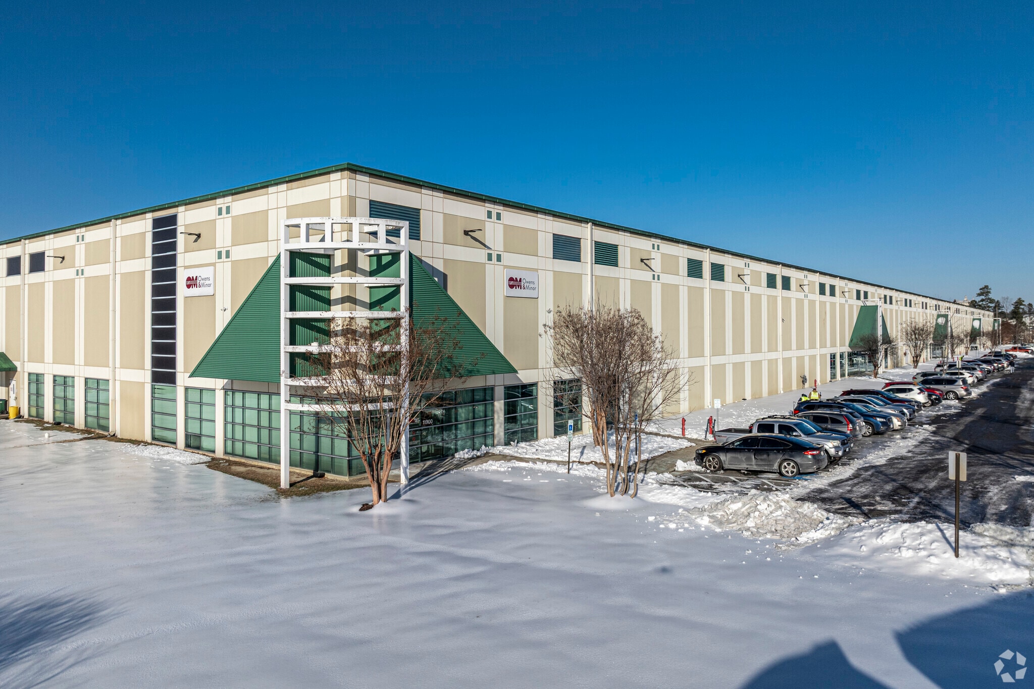 11990 N Lakeridge Pky, Ashland, VA for lease Primary Photo- Image 1 of 16