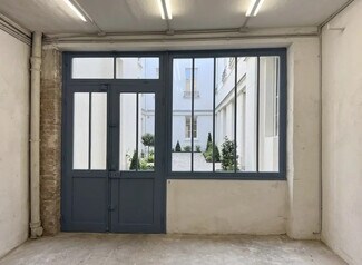 Plus de détails pour Commerce de détail à vendre