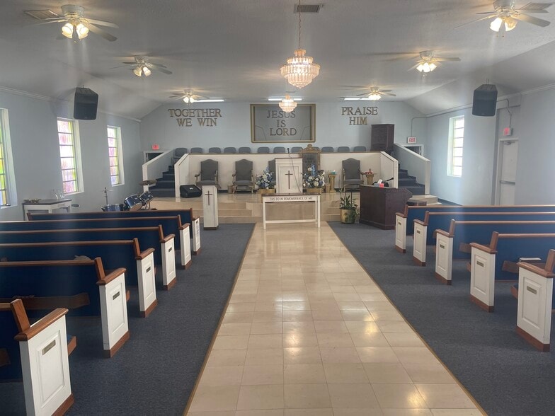 3318 Navaro St, Dallas, TX for sale - Building Photo - Image 2 of 5