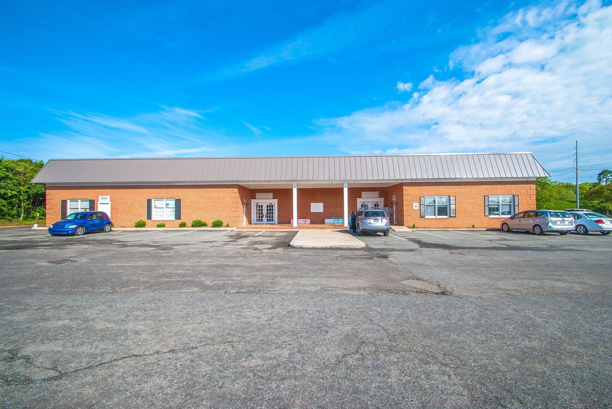 1617 W Roosevelt Blvd, Monroe, NC for lease Primary Photo- Image 1 of 11