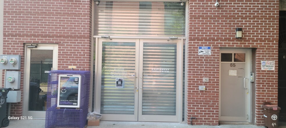 65 Scholes St, Brooklyn, NY for lease - Building Photo - Image 3 of 16