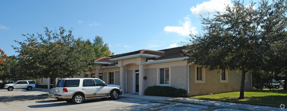 15711 Mapledale Blvd, Tampa, FL for sale - Building Photo - Image 3 of 6
