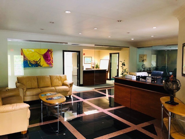 1950 NW 94th Ave, Miami, FL à vendre - Photo du bâtiment - Image 3 de 6