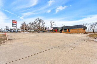 Plus de détails pour 4601 SW Topeka Blvd, Topeka, KS - Vente au détail à vendre