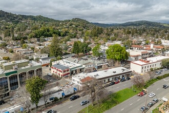 337-339 San Anselmo Ave, San Anselmo, CA - Aérien  Vue de la carte