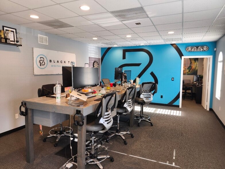 3692 N Wickham Rd, Melbourne, FL for lease - Building Photo - Image 3 of 9