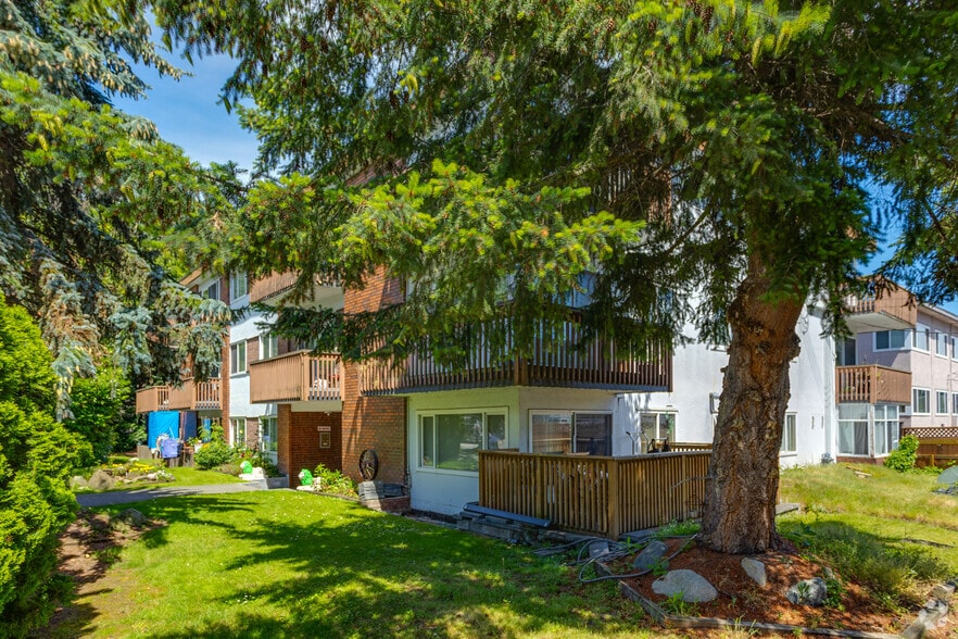 8710 Hudson St, Vancouver, BC à vendre - Photo du bâtiment - Image 2 de 3