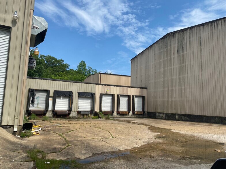 103 Ella Ave, Shannon, MS à vendre - Photo du bâtiment - Image 2 de 14