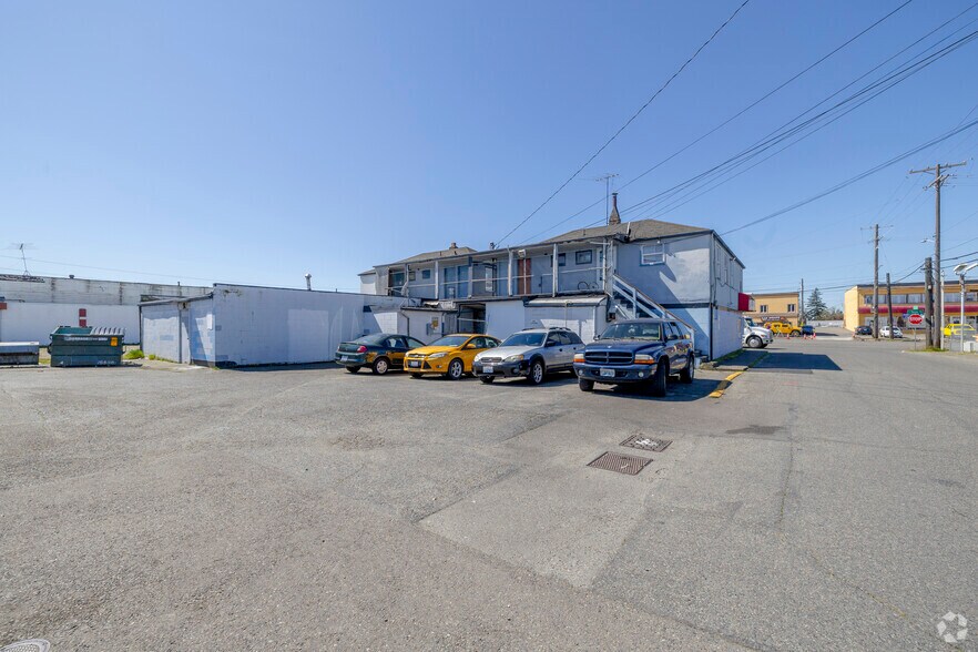 8201 Tacoma Way, Tacoma, WA à vendre - Photo du bâtiment - Image 2 de 7