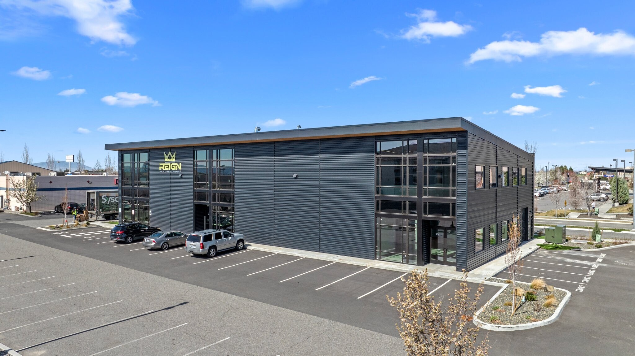 6902 Rodeo Dr, Pasco, WA for lease Building Photo- Image 1 of 24