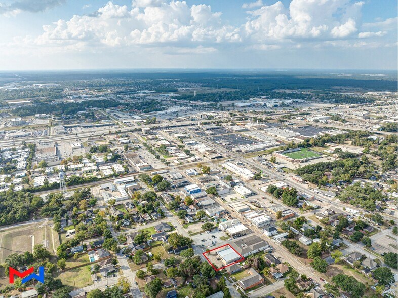 116 S Avenue C, Humble, TX à vendre - Photo du bâtiment - Image 2 de 25