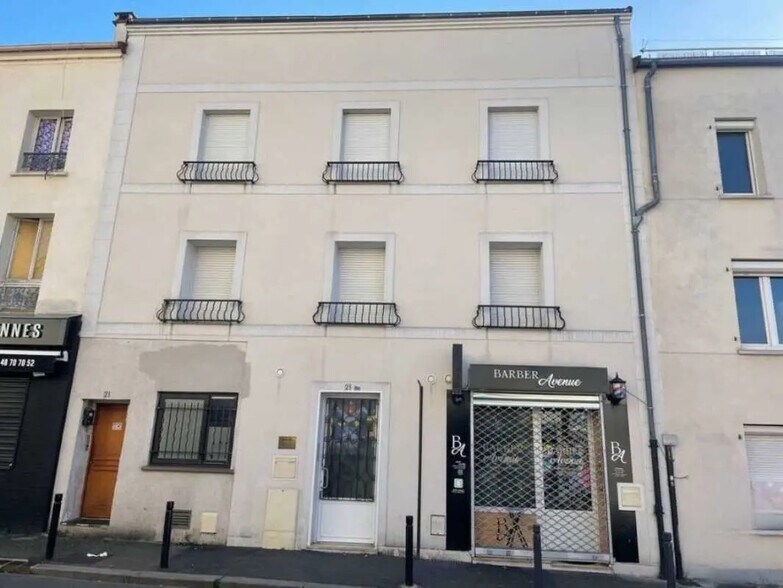 Office in Montreuil for lease - Building Photo - Image 1 of 6