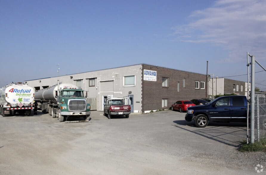 100 Costa Rd, Vaughan, ON for lease - Building Photo - Image 2 of 2
