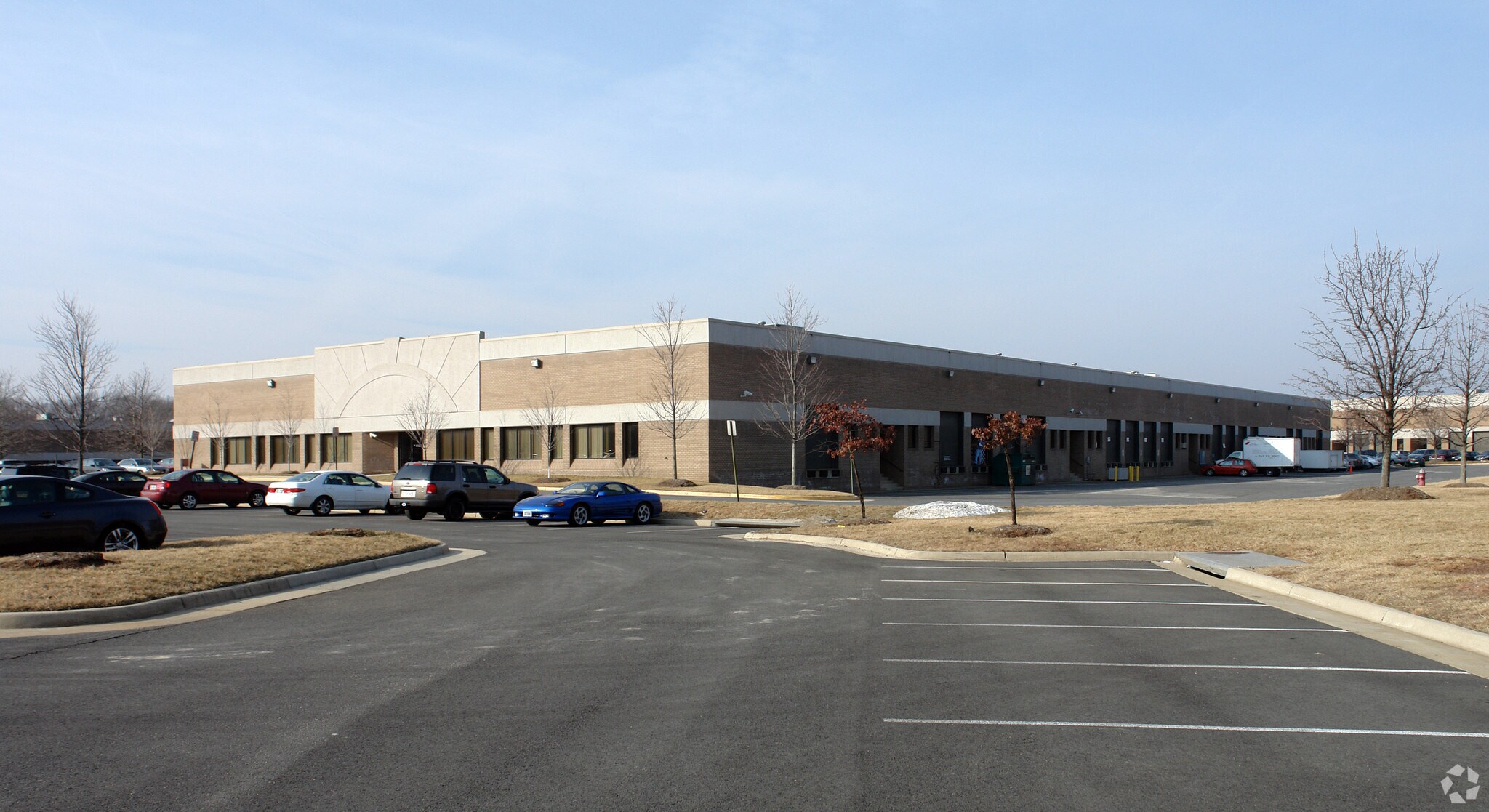14910-14930 Bogle Dr, Chantilly, VA for lease Primary Photo- Image 1 of 4