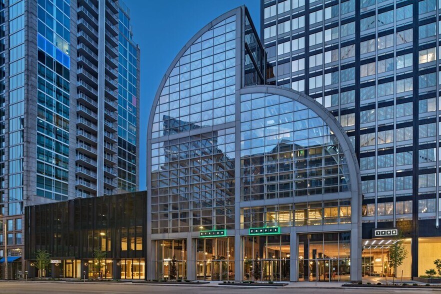 1740 Broadway, Denver, CO à louer - Photo du bâtiment - Image 3 de 21