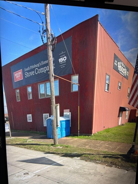 401 S Cedar Ave, South Pittsburg, TN for sale - Building Photo - Image 2 of 9