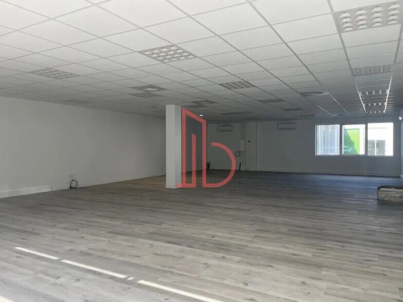 Office in Canéjan for lease - Interior Photo - Image 3 of 8