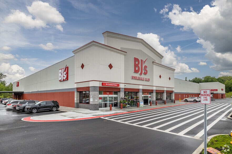 831 Route 10, Whippany, NJ à louer - Photo du bâtiment - Image 1 de 3