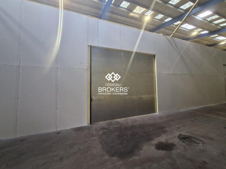 Industrial in Mitry Mory for lease - Interior Photo - Image 3 of 5