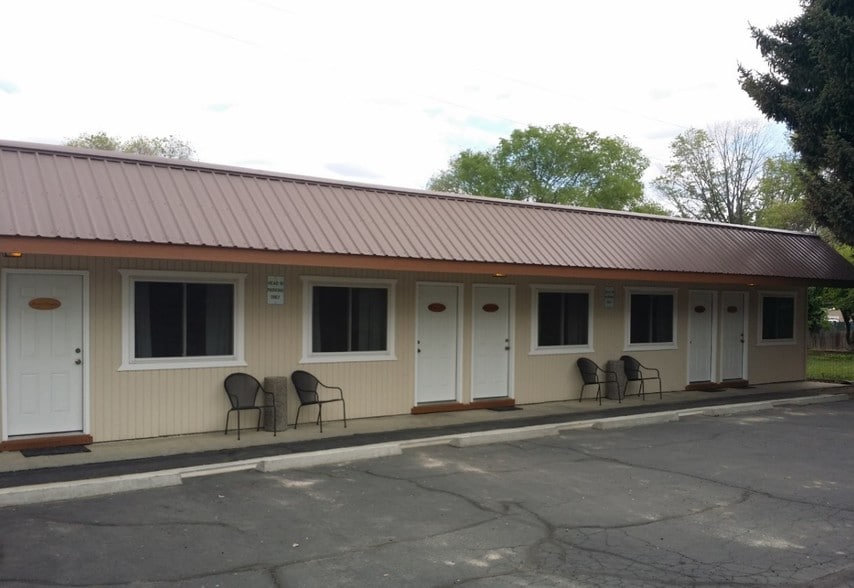 616 Mill St, Maupin, OR for sale - Building Photo - Image 2 of 22