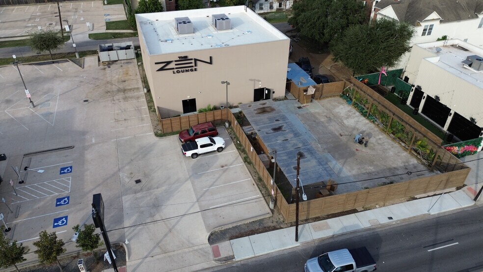 5316 Washington Ave, Houston, TX à louer - Photo du bâtiment - Image 3 de 67